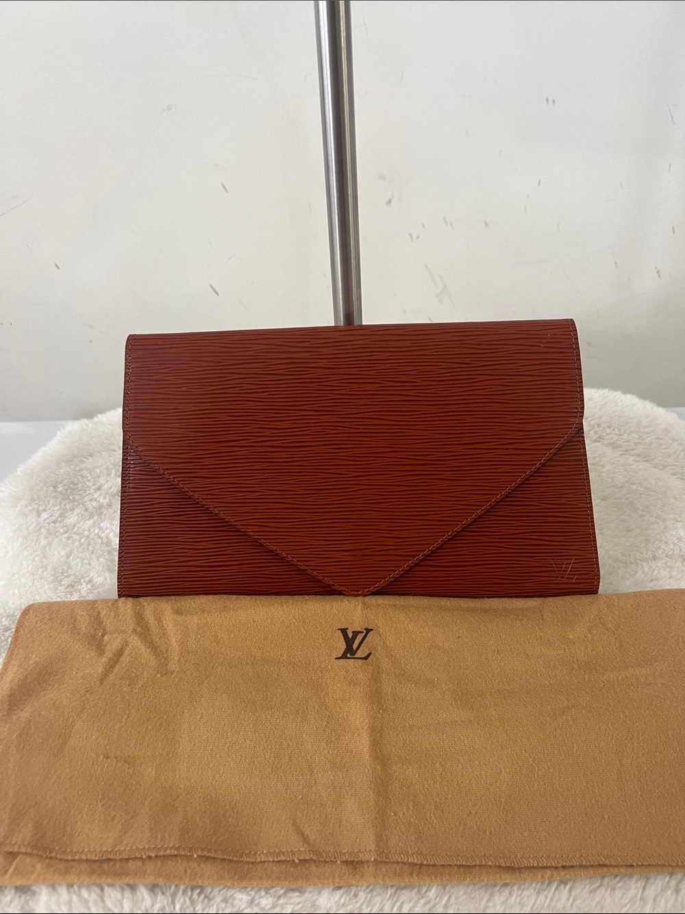Louis Vuitton Brown Epi Leather Envelope Clutch